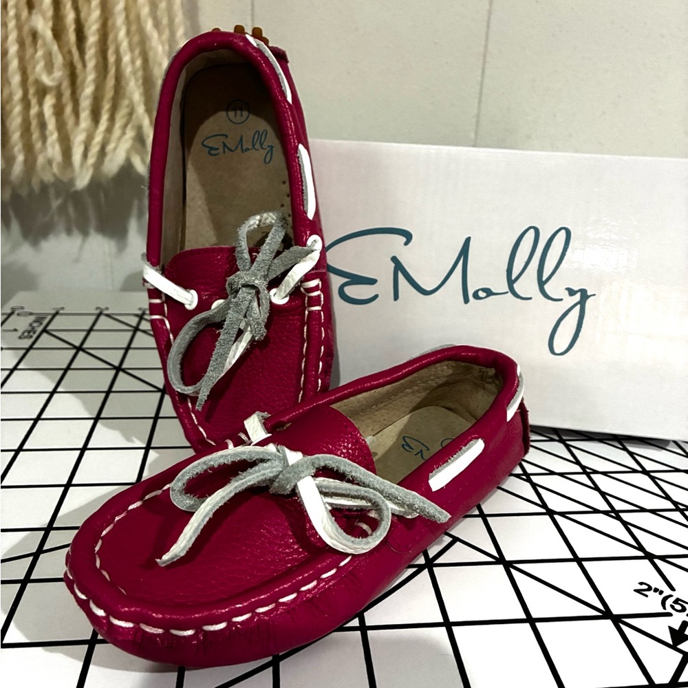 *BRAND NEW* Kids Pink Loafers
